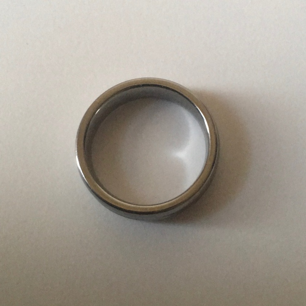 Ring - Picture 2 of 3